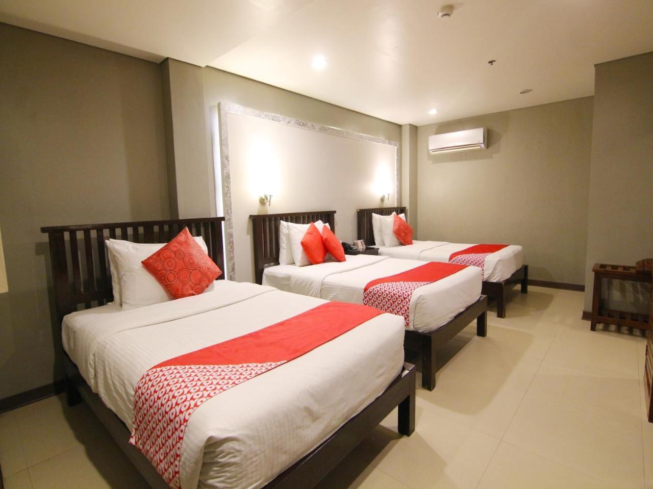 Oyo 103 Artina Suites Hotel ماكاتي المظهر الخارجي الصورة