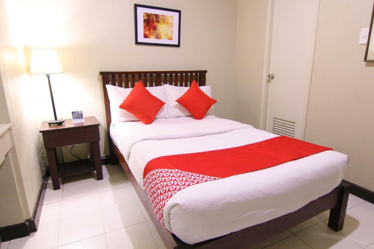Oyo 103 Artina Suites Hotel ماكاتي المظهر الخارجي الصورة